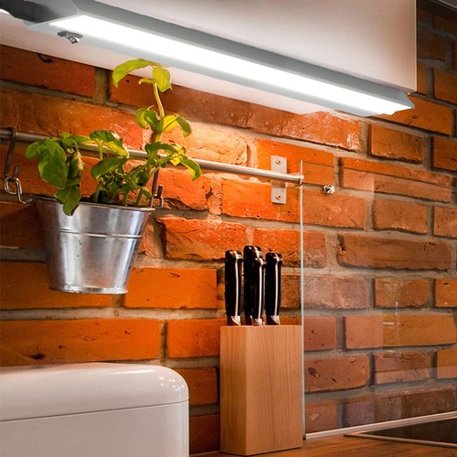 Luce sotto pensile cucina - luce,